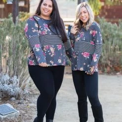 Boutique Simplified Middle Of The Road Colorblock Top 14 Boutique Simplified Middle Of The Road Colorblock Top