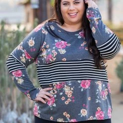 Boutique Simplified Middle Of The Road Colorblock Top 17 Boutique Simplified Middle Of The Road Colorblock Top