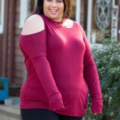 Boutique Simplified The Little Wine Top Cold Shoulder New Arrivals