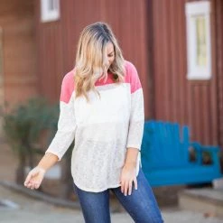 Boutique Simplified Coralina Colorblock Knit Top New Arrivals