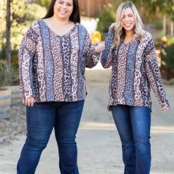 Boutique Simplified Beyond The Headlines Pullover New Arrivals