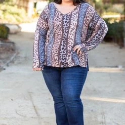 Boutique Simplified Beyond The Headlines Pullover New Arrivals