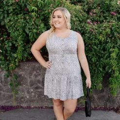 No Ship Drop Ship New Arrivals Leapin Leopard Sleeveless Dress