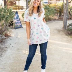 Boutique Simplified Butterfly Kisses Short Sleeve Top