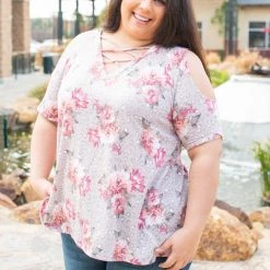 Boutique Simplified Snow Kissed Garden Cold Shoulder New Arrivals