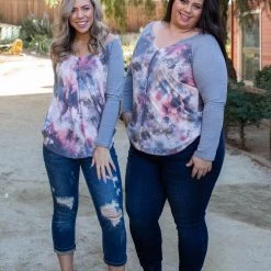 Boutique Simplified Geode Raglan Top New Arrivals