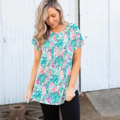 Boutique Simplified New Arrivals Don't Be Coy Short Sleeve Top