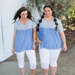 Boutique Simplified Spring Daisy Babydoll Top