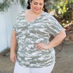 Boutique Simplified Never Hide Reversible Top