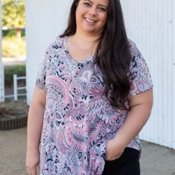 Boutique Simplified Mystery Awaits Short Sleeve Top