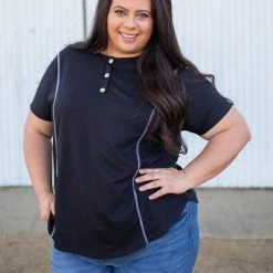 Boutique Simplified Bound To You Short Sleeve Top