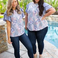 Boutique Simplified Spring Paisley Bell Sleeve Top New Arrivals