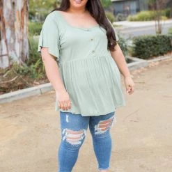 Boutique Simplified New Arrivals Precious Meadows Flutter Sleeve