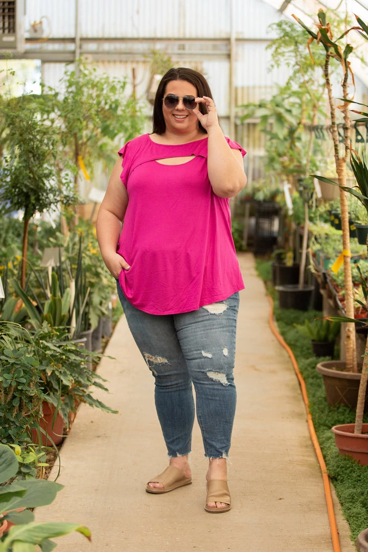 Boutique Simplified Peek A Boo Flutter Sleeve New Arrivals 11 Boutique Simplified Peek A Boo Flutter Sleeve New Arrivals