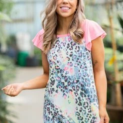 Boutique Simplified Summertime Flutter Sleeve Top New Arrivals