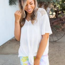 Boutique Simplified Spirited Front Tie Top In White New Arrivals