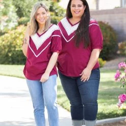 Boutique Simplified Pinot Noir Lace Trim Top