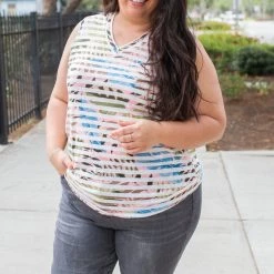 Boutique Simplified New Arrivals Subliminal Messages Sleeveless Top