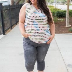 Boutique Simplified New Arrivals Subliminal Messages Sleeveless Top