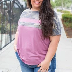 Boutique Simplified Woman Rising Colorblock Top