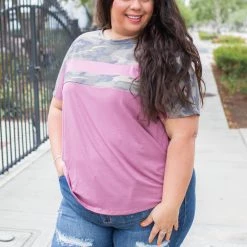 Boutique Simplified Woman Rising Colorblock Top