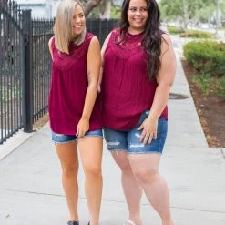 Boutique Simplified New Arrivals Boho Charm Sleeveless Top In Wine