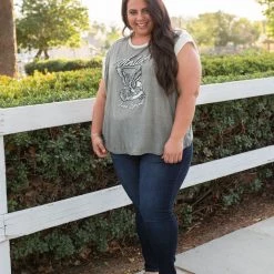 Boutique Simplified Vintage Free Spirit Short Sleeve Top