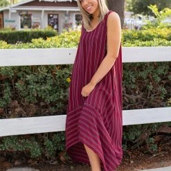 Boutique Simplified Highly Sophisticated Hi-Lo Dress New Arrivals