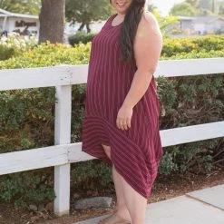 Boutique Simplified Highly Sophisticated Hi-Lo Dress New Arrivals