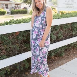 Boutique Simplified Dusty Floral Midi Dress