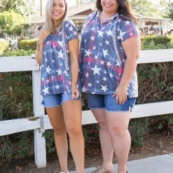 Boutique Simplified New Arrivals Patriotic Plaid Short Sleeve Hoodie