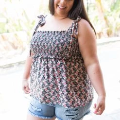 Boutique Simplified New Arrivals Delightfully Dainty Sleeveless Top 16 Boutique Simplified New Arrivals Delightfully Dainty Sleeveless Top