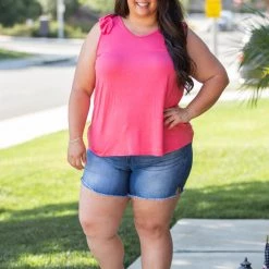 Boutique Simplified Added Touch Sleeveless Top New Arrivals