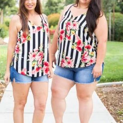 Boutique Simplified New Arrivals Vertical Illusions Tank