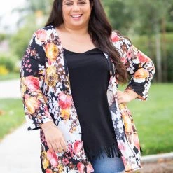 Boutique Simplified Swooning Open Face Kimono