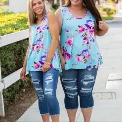 Boutique Simplified New Arrivals Marvelous Floral Tank