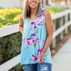 Boutique Simplified New Arrivals Marvelous Floral Tank
