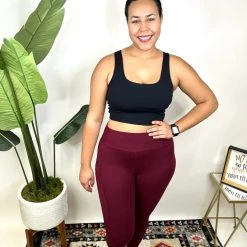 Iris & Rainbow Boutique #C917 Wine And Dine Leggings
