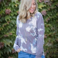 Boutique Simplified New Arrivals It's Electrifying Pullover