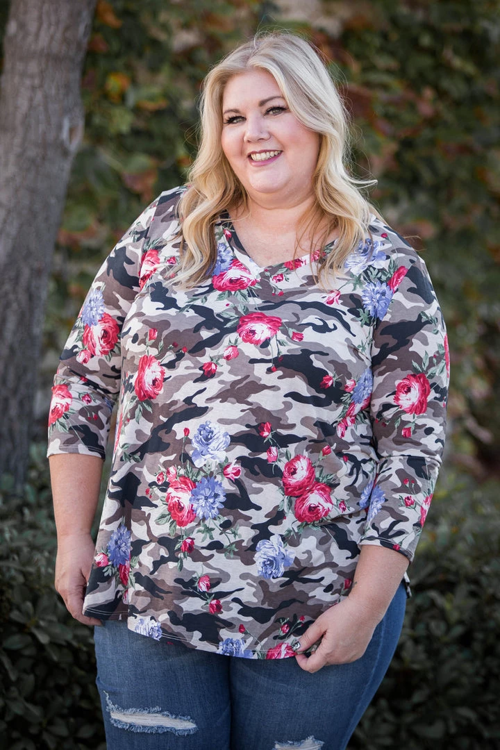 Boutique Simplified Red Dawn V-Neck Gabby New Arrivals 6 Boutique Simplified Red Dawn V-Neck Gabby New Arrivals