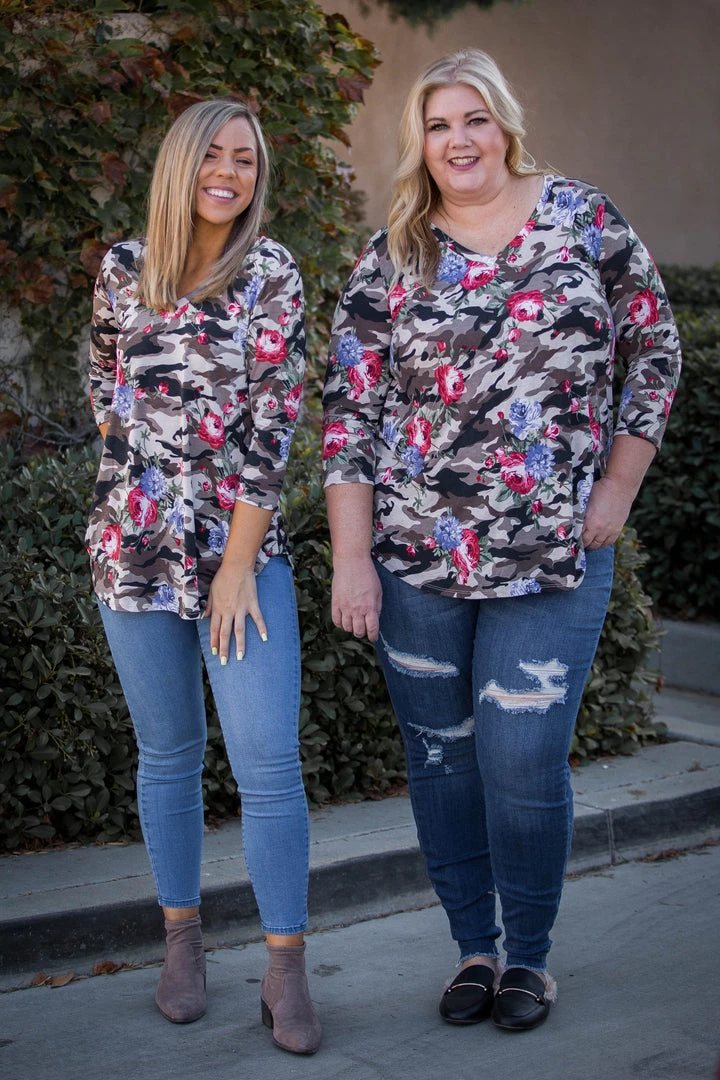 Boutique Simplified Red Dawn V-Neck Gabby New Arrivals 5 Boutique Simplified Red Dawn V-Neck Gabby New Arrivals