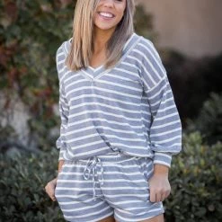 Boutique Simplified Hazy Stripes Long Sleeve Top