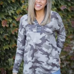 Boutique Simplified Eye On You Long Sleeve Top