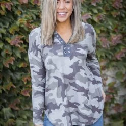 Boutique Simplified Eye On You Long Sleeve Top