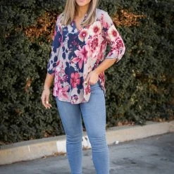 Boutique Simplified Blossoming Soul 3/4 Sleeve Top New Arrivals