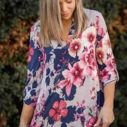Boutique Simplified Blossoming Soul 3/4 Sleeve Top New Arrivals