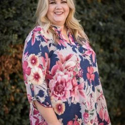 Boutique Simplified Blossoming Soul 3/4 Sleeve Top New Arrivals