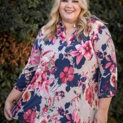 Boutique Simplified Blossoming Soul 3/4 Sleeve Top New Arrivals