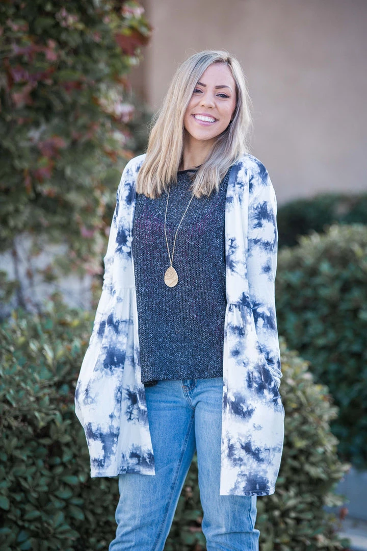 Boutique Simplified Dash Of Love Ruffled Cardigan 3 Boutique Simplified Dash Of Love Ruffled Cardigan