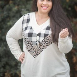 Boutique Simplified Sophistically Edgy Sweater 14 Boutique Simplified Sophistically Edgy Sweater